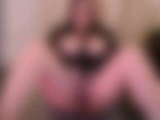 AliceOfWonders's Live Sex Cam Show