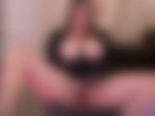 AliceOfWonders's Live Sex Cam Show
