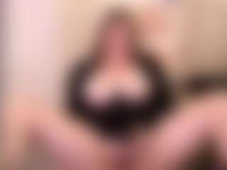 AliceOfWonders's Live Sex Cam Show