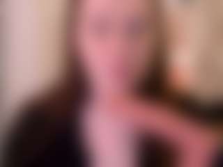 AliceOfWonders's Live Sex Cam Show