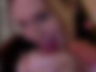 AliceOfWonders's Live Sex Cam Show