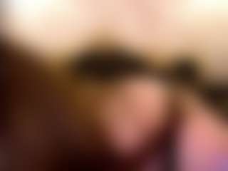 AliceOfWonders's Live Sex Cam Show