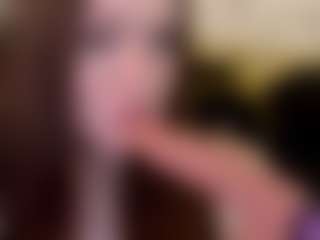 AliceOfWonders's Live Sex Cam Show