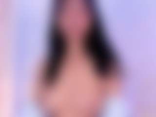 Live cam show with Doja Meow - Big Tits on studioflirtlive.com