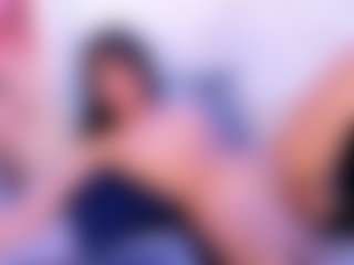 Live cam show with Doja Meow - Public on live18s.com