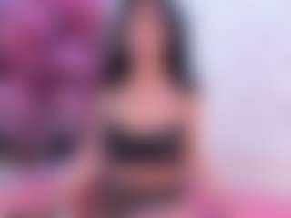 Live cam show with Doja Meow - Public Latina on Camming Site | colombia