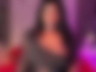 Live cam show with EmaRhodes - Double Penetration on TeamSkeetLive