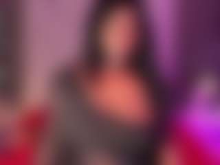 Live cam show with EmaRhodes - Cock Rating on TeamSkeetLive