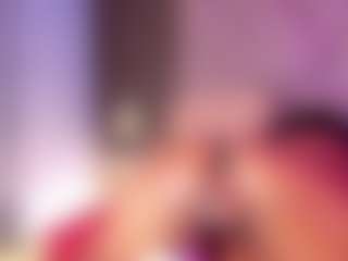 Live cam show with EmaRhodes - Naked on Fit Hotties