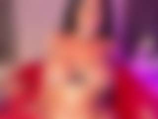 Live cam show with EmaRhodes - Mature on pussylord.com