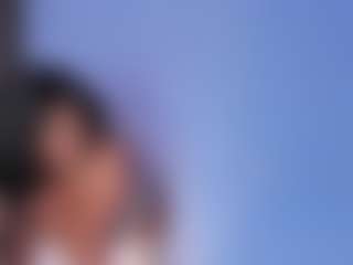 Live cam show with EmaRhodes - Curvy on xxxlivecams.org