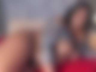 Live cam show with EmaRhodes - Mature on SmokeAndPoke
