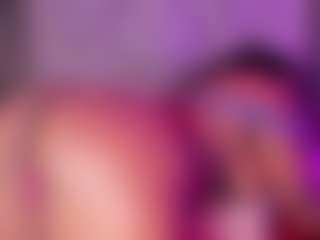 Live cam show with EmaRhodes - BBW Mature on Camiplay Live