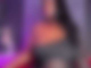 Live cam show with EmaRhodes - Camel Toe on Soda Cam