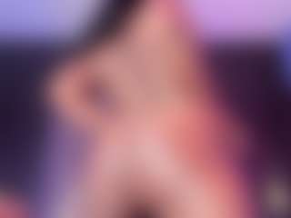 EmaRhodes's Live Sex Cam Show