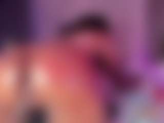 EmaRhodes's Live Sex Cam Show