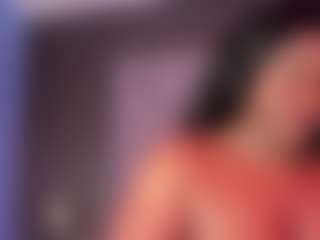 Live cam show with EmaRhodes - Handjob on Camversity