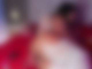 EmaRhodes's Live Sex Cam Show