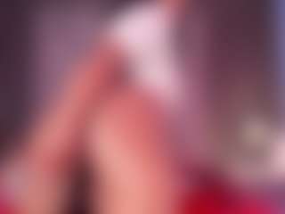 EmaRhodes's Live Sex Cam Show