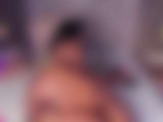 EmaRhodes's Live Sex Cam Show