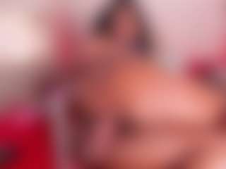 Live cam show with EmaRhodes - Fetish on Camsoda