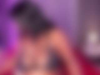 EmaRhodes's Live Sex Cam Show