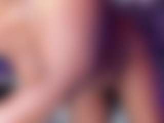 Live cam show with EmaRhodes - Spank MILF on Camsoda