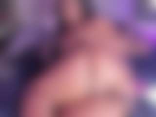 EmaRhodes's Live Sex Cam Show
