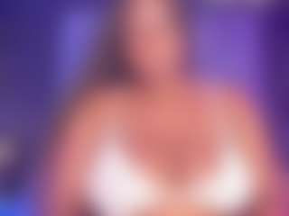 EmaRhodes's Live Sex Cam Show