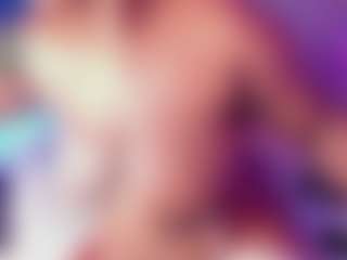 Live cam show with EmaRhodes - Double Penetration on fapnchat