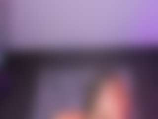 EmaRhodes's Live Sex Cam Show