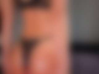 Live cam show with EnaDile - Camel Toe on instabang