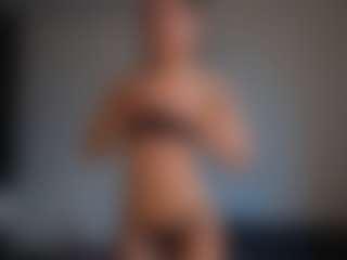 Live cam show with EnaDile - College on Latina Girls