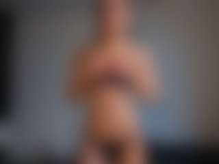 Live cam show with EnaDile - College Brown Hair on liverealitysex.com