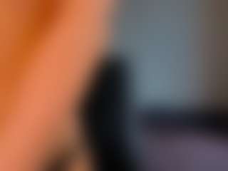 Live cam show with EnaDile - Muscle on liverealitysex.com