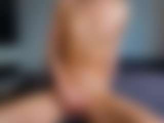 Live cam show with EnaDile - Athletic College on Soda Cam