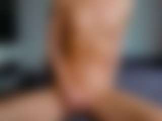 Live cam show with EnaDile - Oil on Camsoda