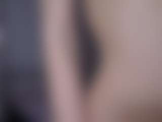 EnaDile's Live Sex Cam Show