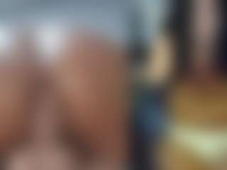 Live cam show with Cassi Park - Tease on Camsoda