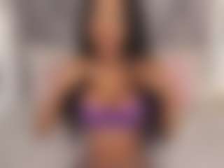 Live cam show with Tahlia M - Mature on parknlotfishbdy