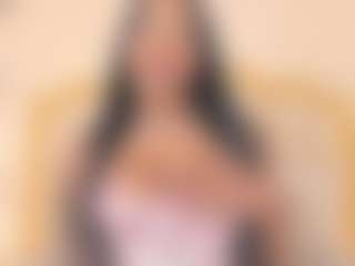Live cam show with Tahlia M - Athletic College on Pornisteam.com