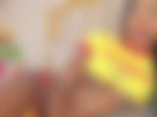 Live cam show with Tahlia M - Public Latina on Camming Site | colombia