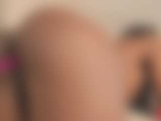 Tahlia M's Live Sex Cam Show