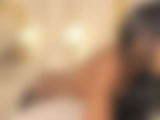 Live cam show with Tahlia M - Mature Toys on Mixed Magazine Live