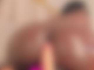 Tahlia M's Live Sex Cam Show