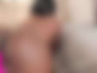 Live cam show with Tahlia M - College Latina on AdultVida.com | colombia