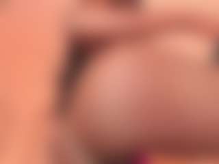 Live cam show with Tahlia M - Foot Fetish on sexylive.show