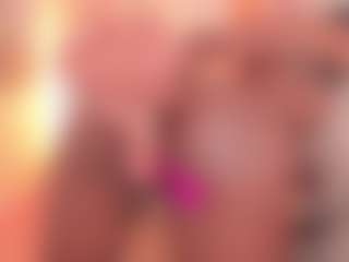 Live cam show with Tahlia M - Athletic Tease on https://playwithruby.com