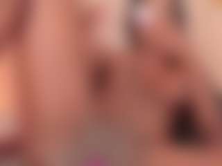 Live cam show with Tahlia M - Striptease on WildCum