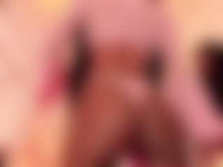 Live cam show with Tahlia Moreau🖤 - Lovense Middle Aged on dropp.cam